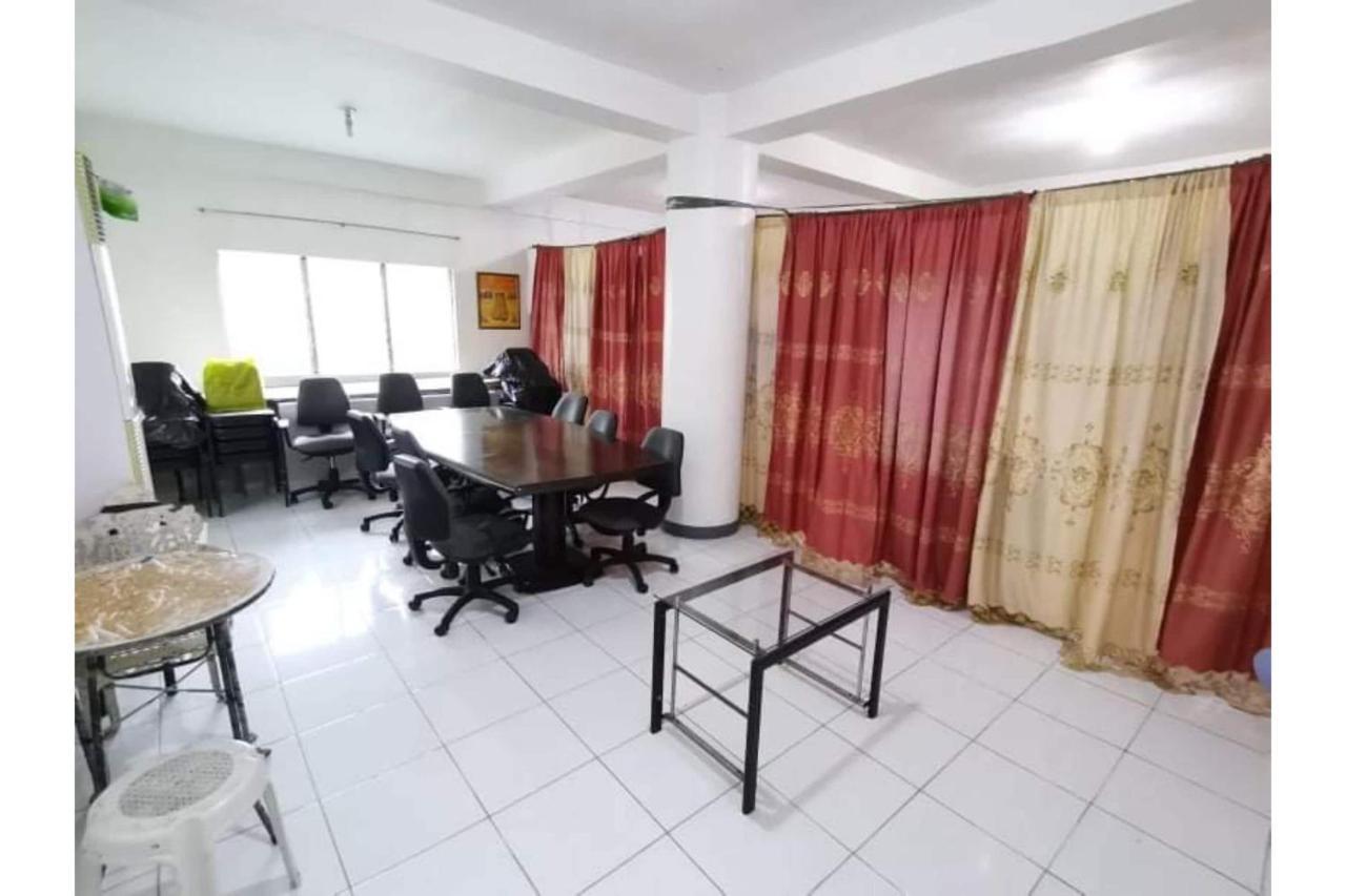 Oyo 799 Ddd Habitat Iloilo Hotel Bagian luar foto