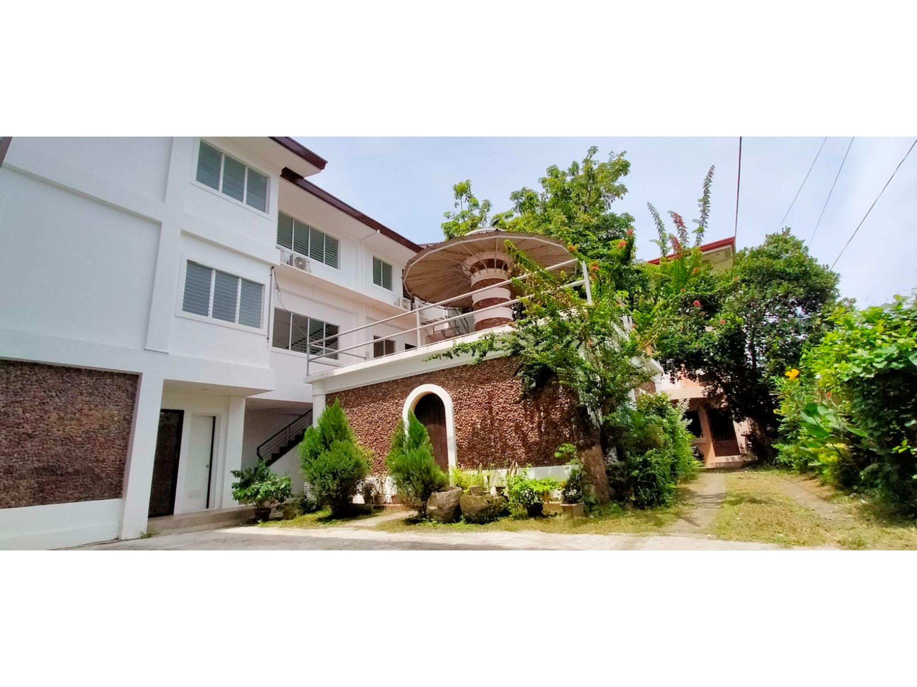 Oyo 799 Ddd Habitat Iloilo Hotel Bagian luar foto